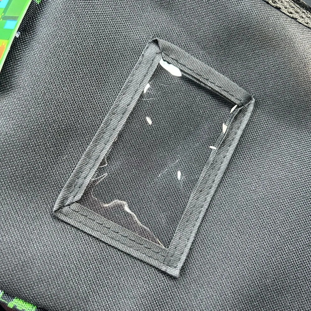 NWT Bioworld Green and Black Minecraft Kids Lunchbox